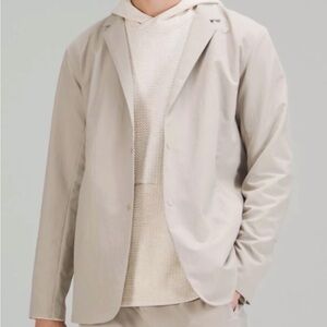 Lululemon Men’s Venture Blazer Size XL in Ivory